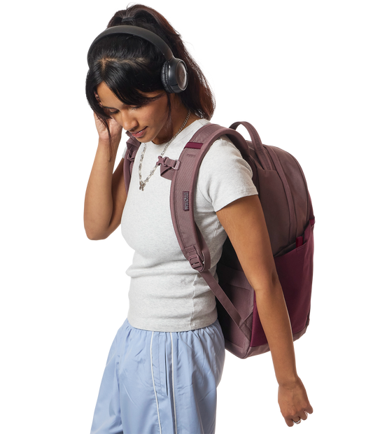 all-around-pack-26l-b0 JS0A8E8FA0A-MODEL.png